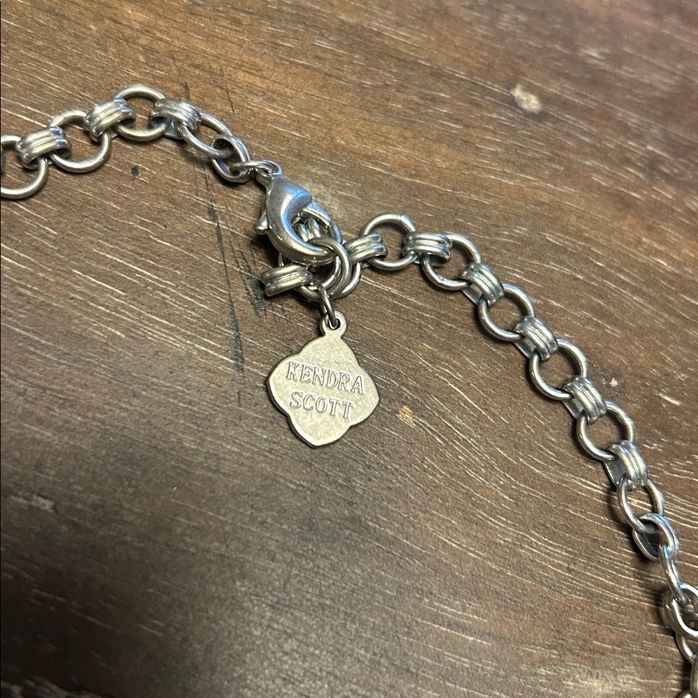 Kendra Scott White/Gray Stone Necklace - Picture 4 of 4